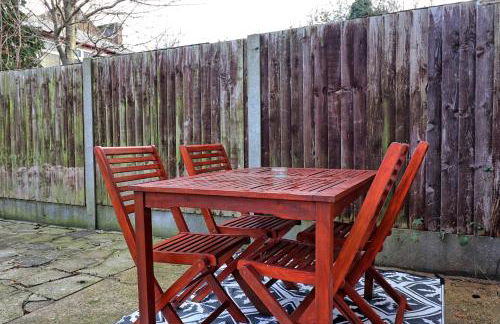 Beautiful Spacious four bedroom house with parking for 2 cars, 5 minute walk to southend station - Foto 39