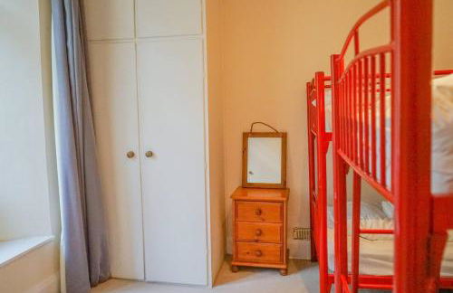 18th-Century Farmhouse with Countryside Views - Foto 57