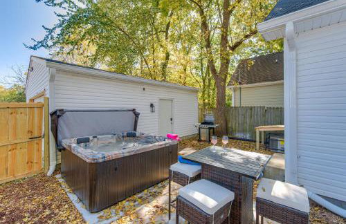 Spacious home away from home! Hot tub! - Photo 11