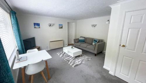 2 Chatsworth Riverscape Apartments - Peaceful apartment in great location with free parking overlooking the Gannel just a short walk from Newquays incredible beaches and local amenities - Foto 5