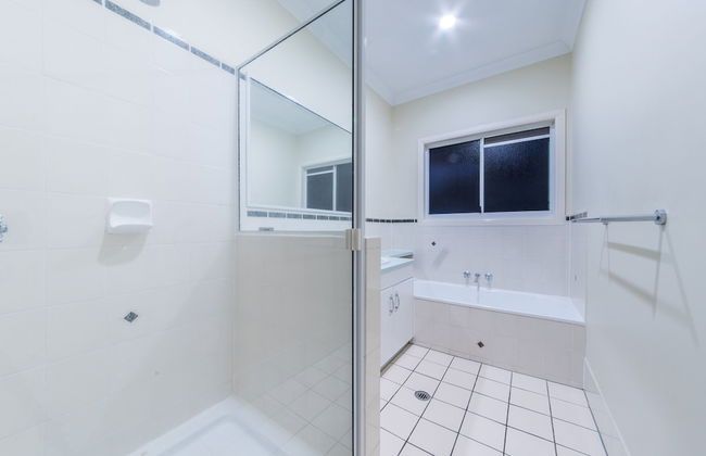 Sunset Escape - Cannonvale - Photo 13