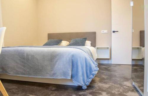 Stunning Apartment Pueblo Nuevo - Photo 17