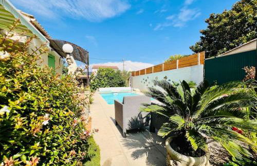 Studio Soleil - Piscine, Parking, Jardin, Calme, Wifi, 2 personnes - Foto 22