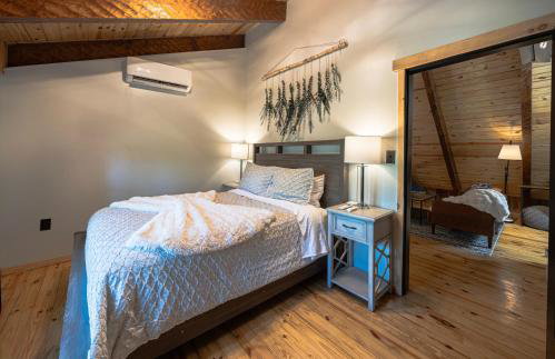 Foxhole Cabin, New custom log cabin in Shenandoah Valley - Photo 26