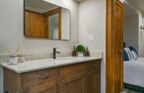 #1Condo Glacier Resort Pool Golf HotTub Sauna Gym - Foto 15