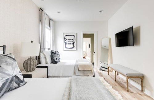 The Ashland House - Stylish Design, Backyard Oasis - Foto 53