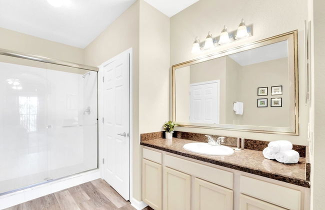 Upstay - Pet-friendly Condo w Pool Hot Tub Games - Foto 16