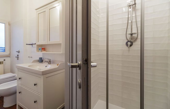 JOIVY Sleek Flat W/Balcony - Foto 16