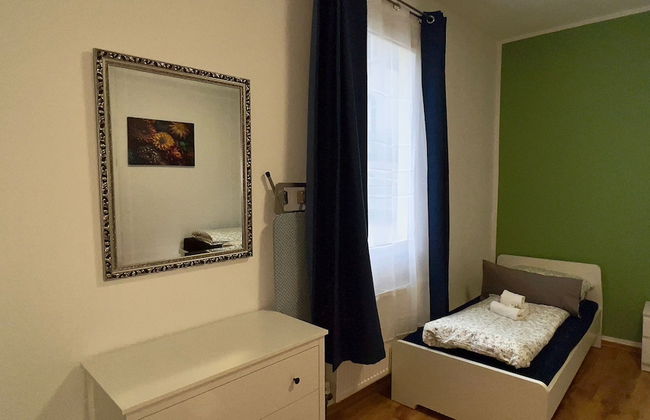 Cozy Koblenz Apartment With City Views - Photo 3