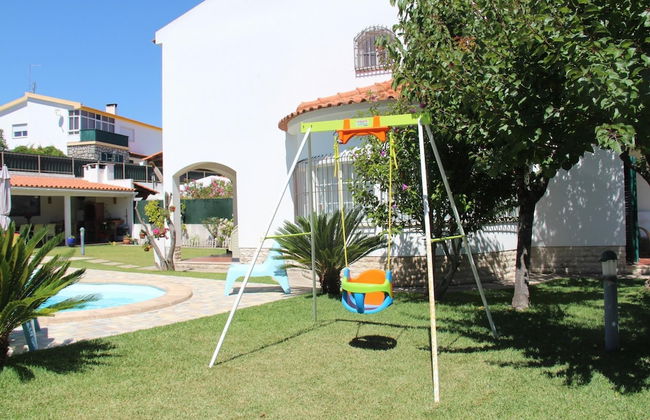 Sesimbra Stylish Villa by Homing - Photo 80