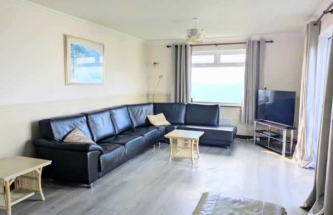 Seaside Escape-sleeps10-family&petfriendly-balcony - Foto 10