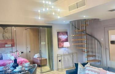 Pretty Pink Posh Penthouse - Foto 19