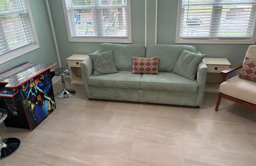 Coastal Pet Friendly Getaway in Murrels Inlet! Perfect for 8 Guests! - Foto 15