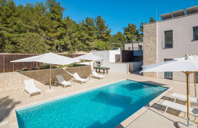 Luxury Villa Juliet with Heated Pool - Foto 42