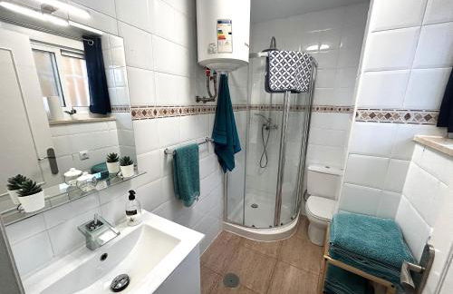 Apartamento Mar Menor - Beachfront apartment with large patio - under new management since July 2024 - Licence No VVMU2814-1 - Foto 10