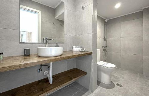 Lovely Home In Vasilika Evia - Foto 28