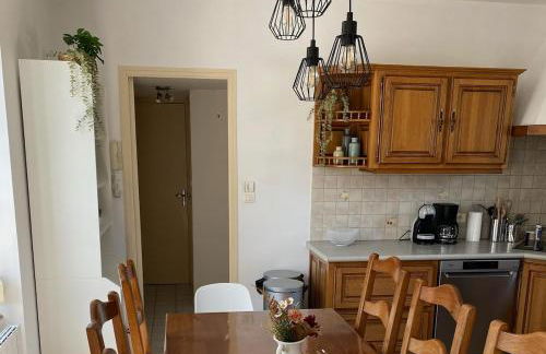 Proche plage, maison de bourg pleine de charme - Foto 19