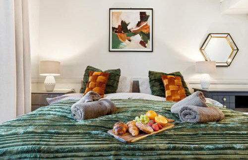 Luxe Victorian Spacious Home Sefton Park with Parking - Foto 44