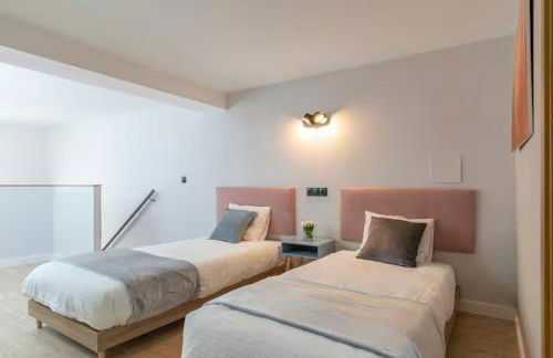 NUEVO Amplio dúplex en la zona del Palacio de Vista Alegre - Photo 27