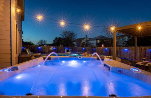 Georgian 5BR Retreat Heat Chilled Pool + Hot Tub - Foto 80