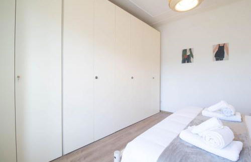 100 meters from the Sea Wi-Fi Center AC Relax Train Station - Foto 22