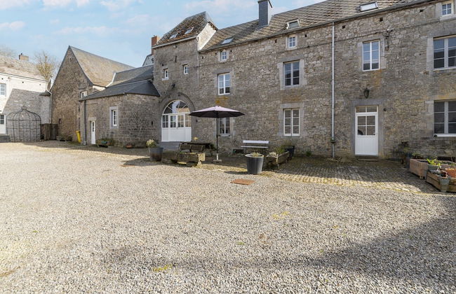 Charming Farmhouse in Ouffet for 7 - Photo 1