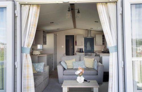 Hiba Luxury Lodge At Parkdean Cayton Bay Holiday Park - Foto 33