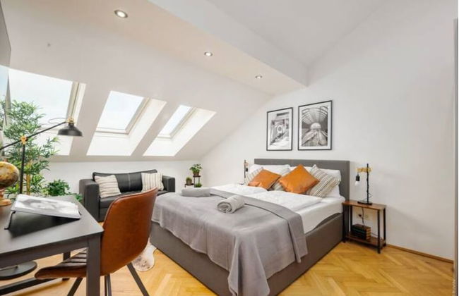 Designer Apartments - Near Reumannplatz - Foto 49