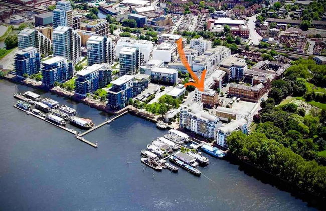 Amazing Riverside Boheme Home in SW London! - Foto 1