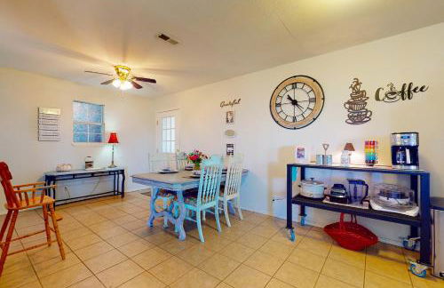 Airstrip Access! Dog-Friendly Rhome Retreat - Photo 8