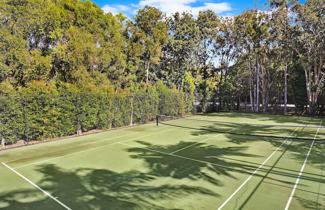 Coral Beach Noosa Resort - Photo 46