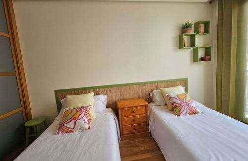 PISO EN EL CENTRO DE NIGRAN CERCA DE PLAYA AMERICA - Foto 10