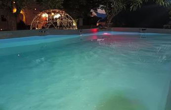 Country Chic Antico Casale - piscina idromassaggio lettini, solarium, cinema experience, wifi, parcheggio - Foto 5