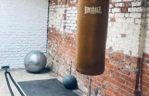 Courtyard House- Luxury Holiday House with floodlit Tennis court - Foto 58