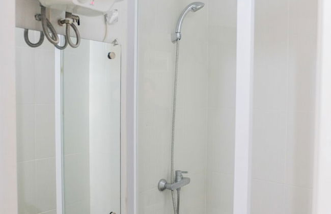 Homey and Luxurious 2BR 19 Avenue Apartment - Foto 15