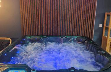 Suite Tropicale avec jacuzzi YaoSpa60 - Photo 15
