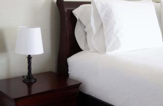 The Homestead Historic Charm & Big Backyard - Foto 19