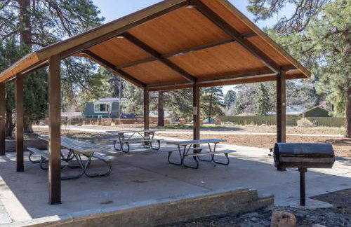 Scenic Mountain Getaway by the Park - Foto 63