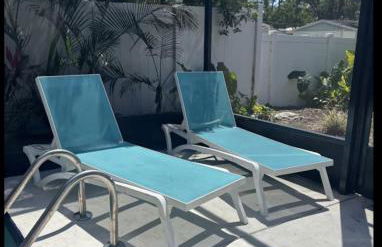 Central Perk Retreat | Heated Pool + Zoo 1 Block! - Foto 43