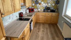 Ferienhaus An der Weinrebe in Bad Hersfeld mit Garten, 2 Bäder, 2 Schlafzimmer & Küche - gratis Parkplätze - Foto 4, stove, dishwasher