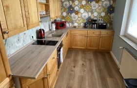 Ferienhaus An der Weinrebe in Bad Hersfeld mit Garten, 2 Bäder, 2 Schlafzimmer & Küche - gratis Parkplätze - Foto 4