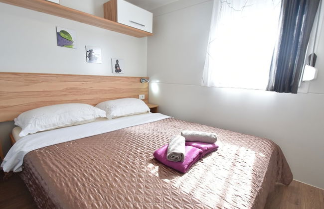 Welcoming Holiday Home in Ugljane With Swimming Pool - Foto 16