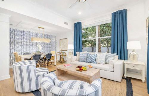 Designer condo w oceanfront & walk to Worth Ave - Photo 2