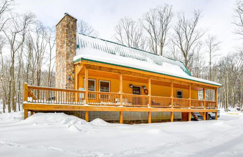 Hike, Ski and Raft Terra Alta Cabin with Large Deck - Foto 25