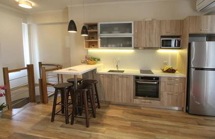 Skinari Apartments - Photo 2