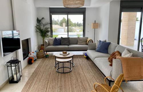 Exclusiva Villa Lujo con piscina privada by Chiclana Dreams - Foto 5