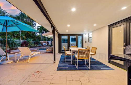 Tropical Getaway - Heated Pool & Patio Retreat - Foto 51