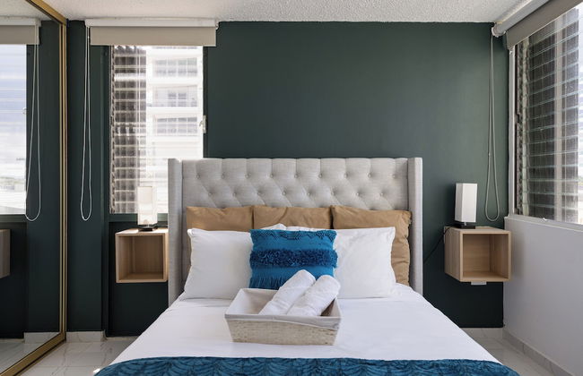 Brisa Marina 2BDR Pool Parking Beachside - Photo 11