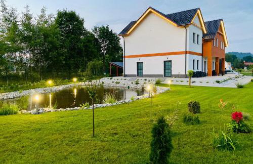 Wonder Home - Apartamenty Halo Karkonosze z ogrodem, sezonowym basenem, placem zabaw i widokiem na Śnieżkę - zlokalizowane blisko Karpacza - Foto 11