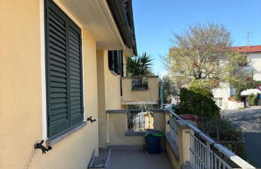 Mary's House - Photo 14